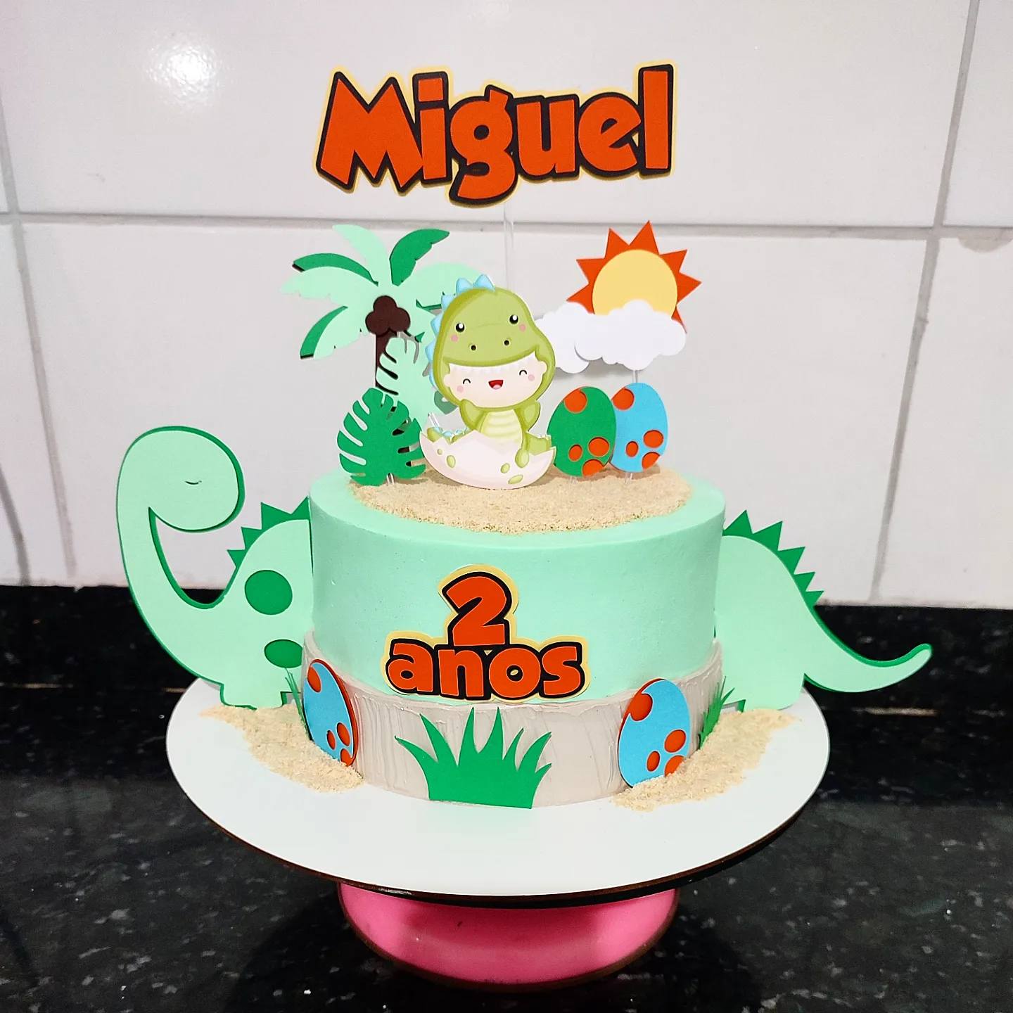 bolo dinossauro pastel