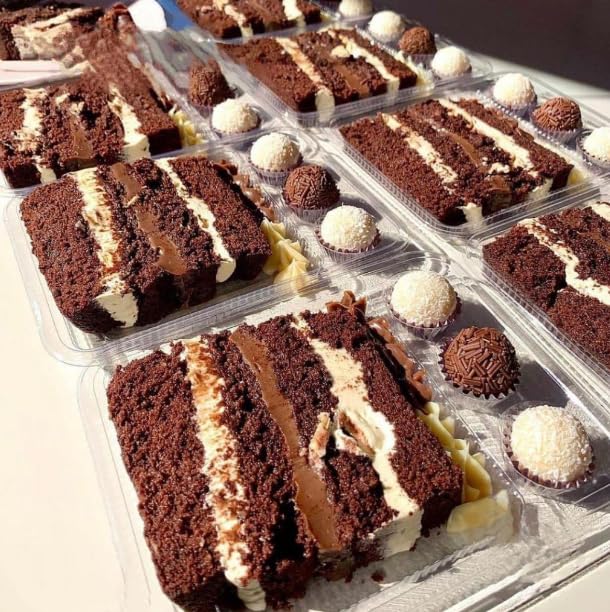 bolo de corte retangular