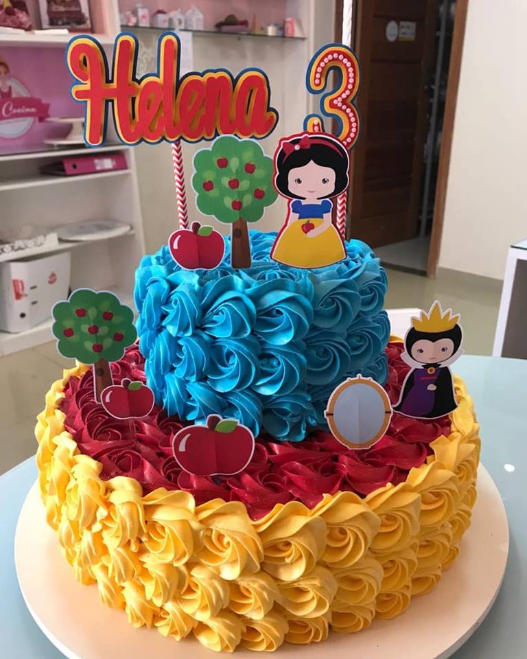 decoração bolo mesversario branca de neve baby