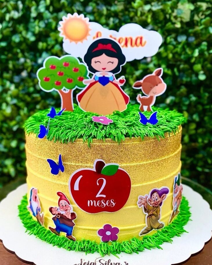 bolo mesversario branca de neve baby 1kg