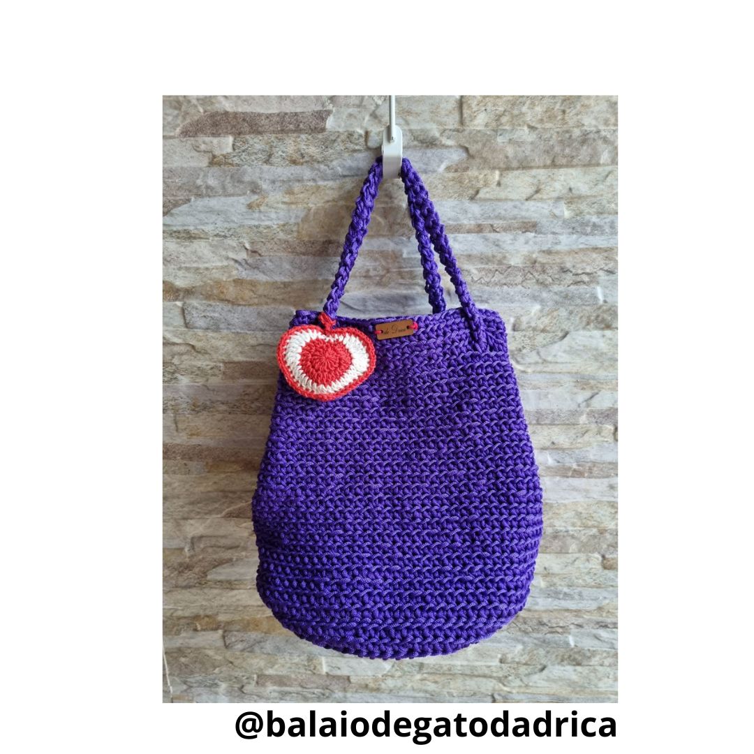 Bolsa de crochê redonda boho chic