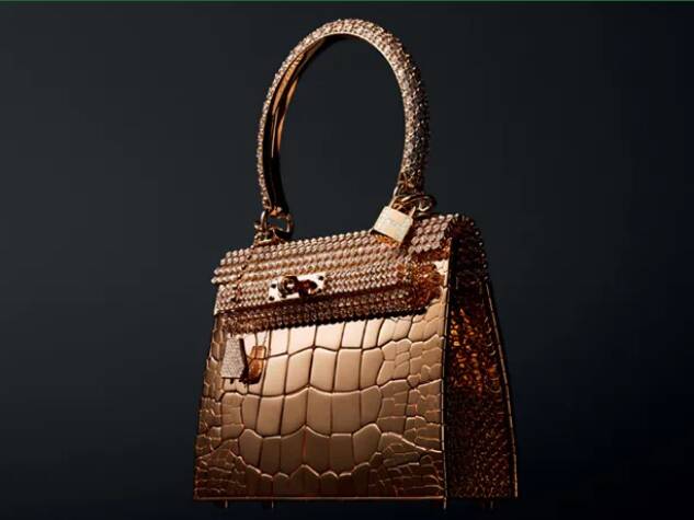 1. O Fascínio das Bolsas Hermès: Por Que São Tão Caras?
2. Bolsas Icônicas: A História por Trás da Hermès Birkin
3. Investindo em Luxo: Bolsas que Valem Milhões
4. Materiais Raros e Artesanato Exclusivo: O Segredo das Bolsas de Luxo
5. Guia de Bolsas de Luxo: Encontrando a Peça Perfeita para Você