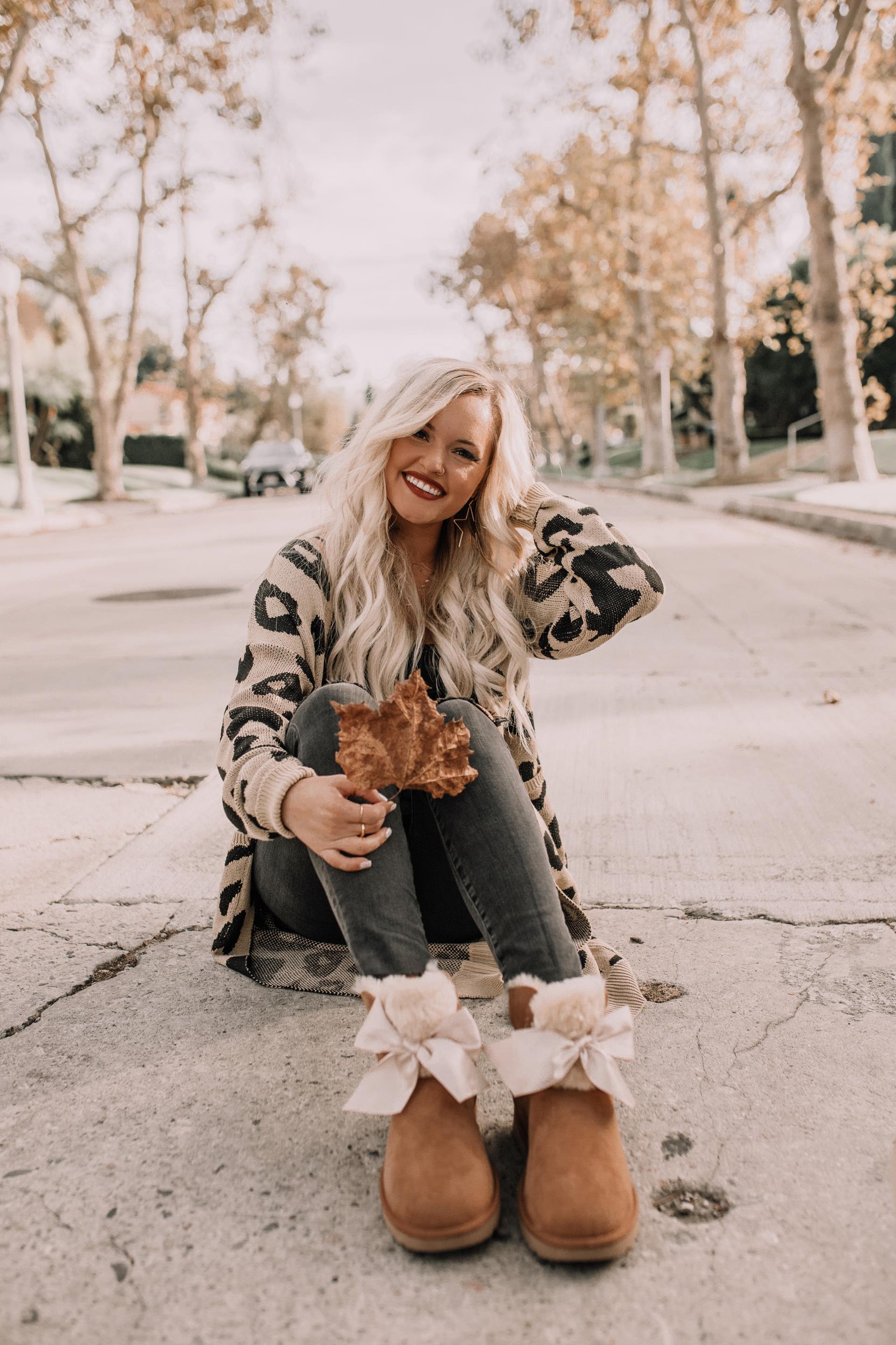 Onde encontrar as peças UGG de Selena Gomez no Brasil