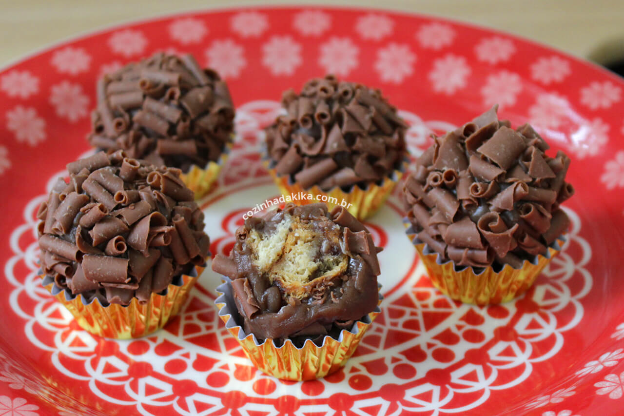 As Melhores Docerias para Comprar Brigatone no Natal