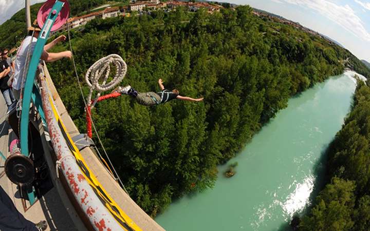 Como se Preparar para seu Primeiro Bungee Jump: Dicas Essenciais