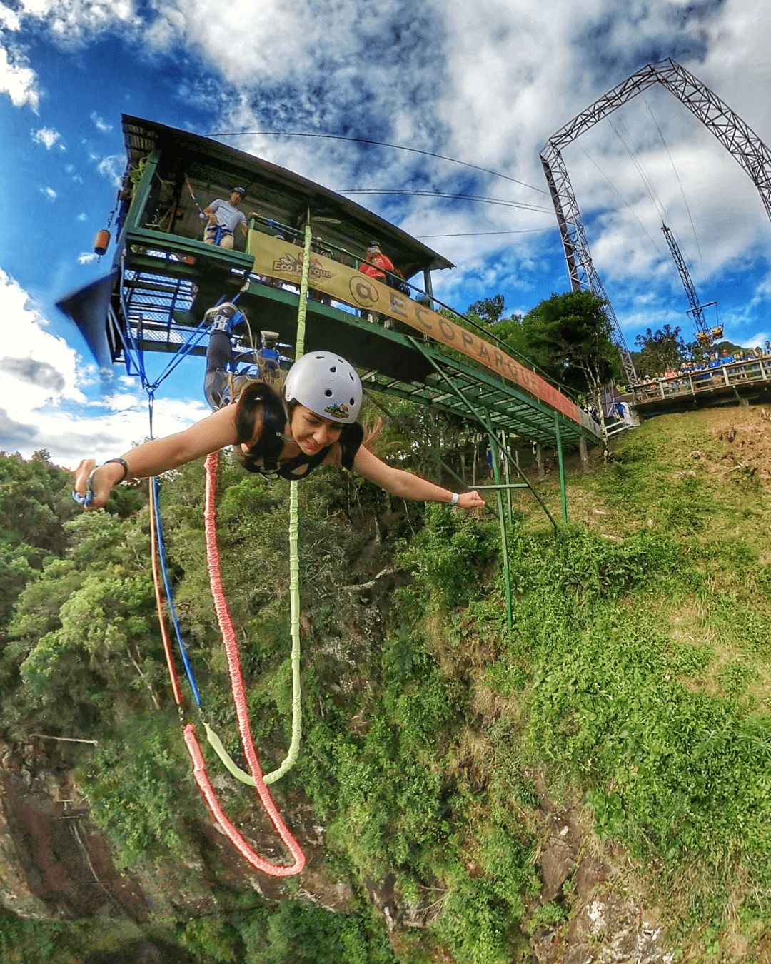 Os Parques de Aventura Mais Radicais do Brasil para Saltos
