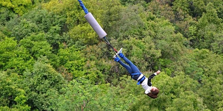 Como se Preparar para seu Primeiro Bungee Jump: Dicas Essenciais