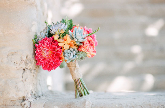 Guia Completo: Como Escolher o Buquê de Suculentas Perfeito para Seu Casamento