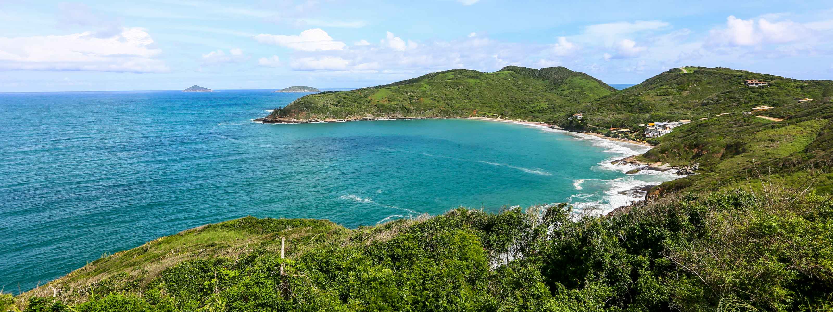 1. As 5 Praias Mais Românticas de Búzios para Casais
2. Búzios para Famílias: Praias Seguras e Divertidas para Crianças
3. Guia Completo de Esportes Aquáticos nas Praias de Búzios
4. Descubra o Pôr do Sol Perfeito nas Praias de Búzios
5. Praias Selvagens e Escondidas de Búzios: Um Roteiro Alternativo