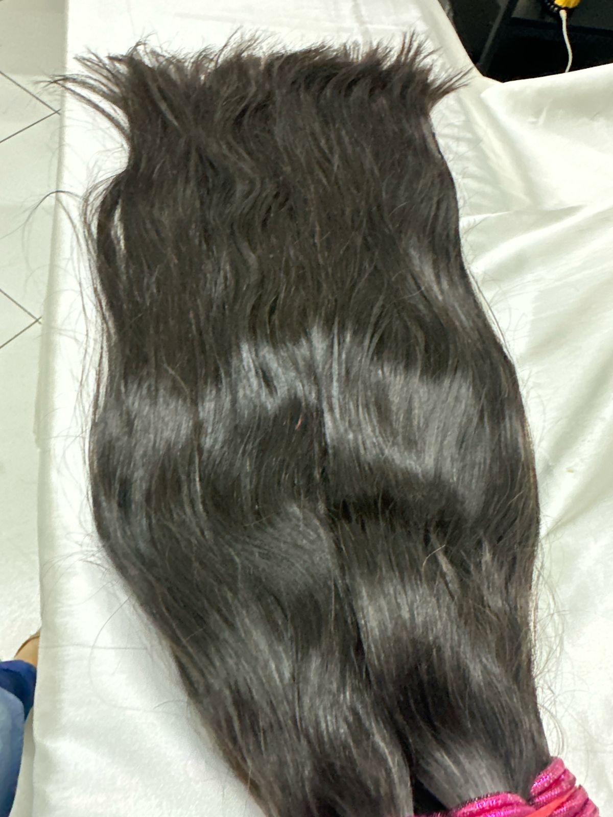 Tipos e Onde Comprar; Cabelo Humano Vietnamita 65cm: Vale a Pena o Investimento?; Mega Hair Liso 65cm: A Quantidade Ideal para um Volume Perfeito; Cabelo Orgânico vs. Humano 65cm: Qual a Melhor Opção para Você?; Como Cuidar do Seu Cabelo Liso de 65cm para Maior Durabilidade