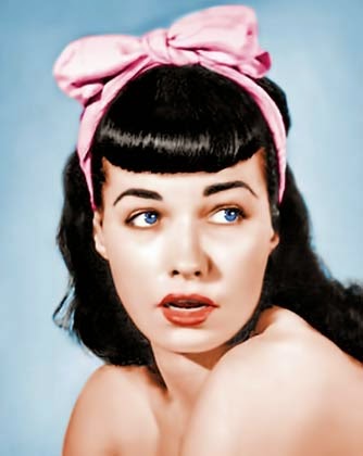 5 ideias de títulos:
1. Tutorial: Como recriar o Penteado Pin-up dos Anos 50
2. Os Segredos dos Cabelos Volumosos e Elegantes dos Anos 50
3. De Marilyn Monroe a Audrey Hepburn: Ícones de Estilo Capilar dos Anos 50
4. Ferramentas e Técnicas Essenciais para Penteados Anos 50
5. Acessórios que Definem o Visual de Cabelo Anos 50