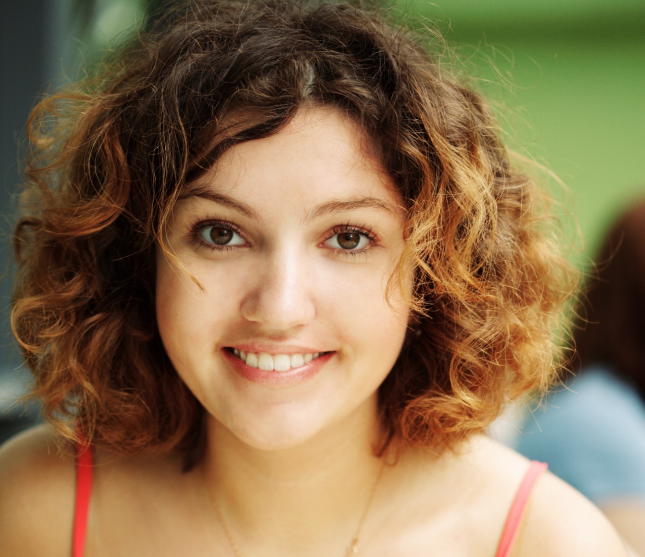 como manter mechas marrom dourado brilhantes em casa