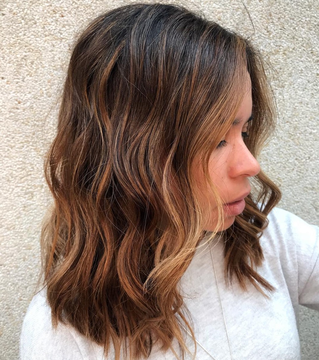 inspiração cabelo luzes mel para morenas