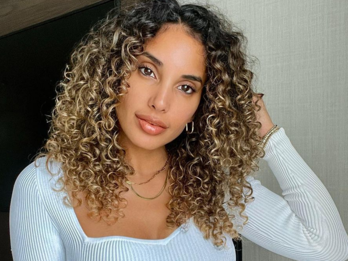 erros comuns ao fazer mechas loiras em casa