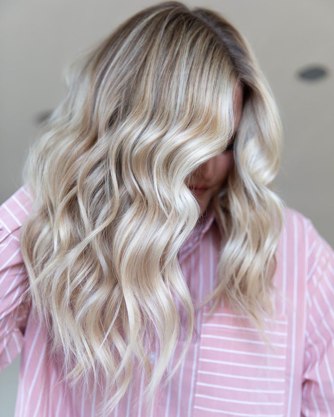 quanto custa fazer mechas loiras no salão