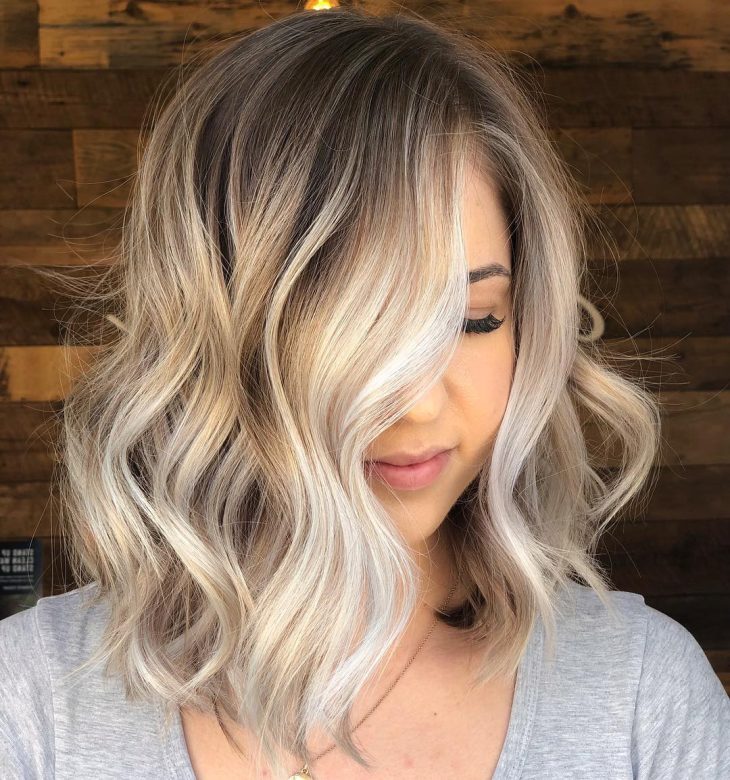 erros comuns ao fazer mechas loiras em casa