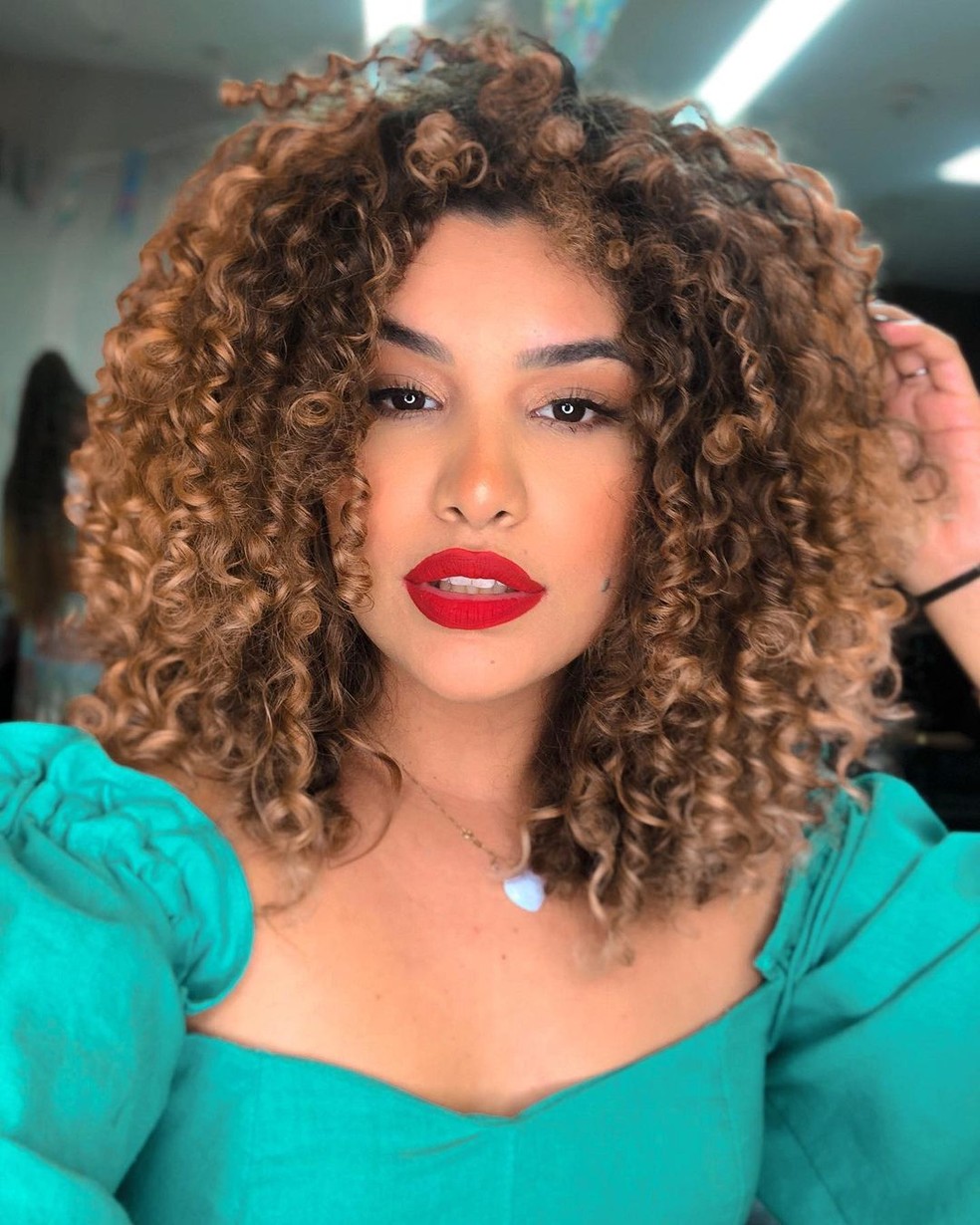 O Guia Completo do Cronograma Capilar para Cabelos Descoloridos