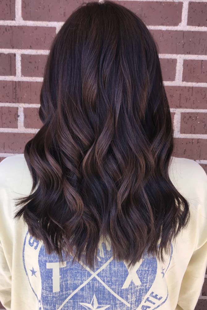 Produtos Essenciais para Manter o Brilho do Cabelo Curto Chocolate