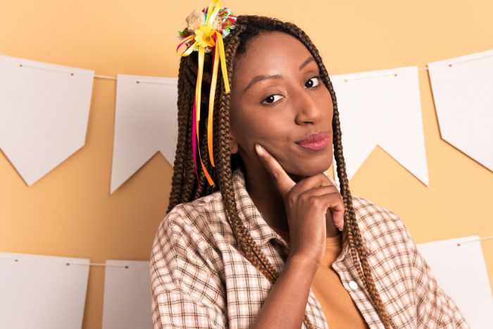 ideias de penteado festa junina com trança e fita
