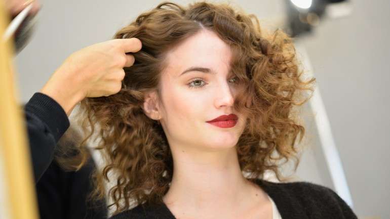 Os Melhores Produtos para Cabelo Liso Escorrido: Sem Química e Com Resultados