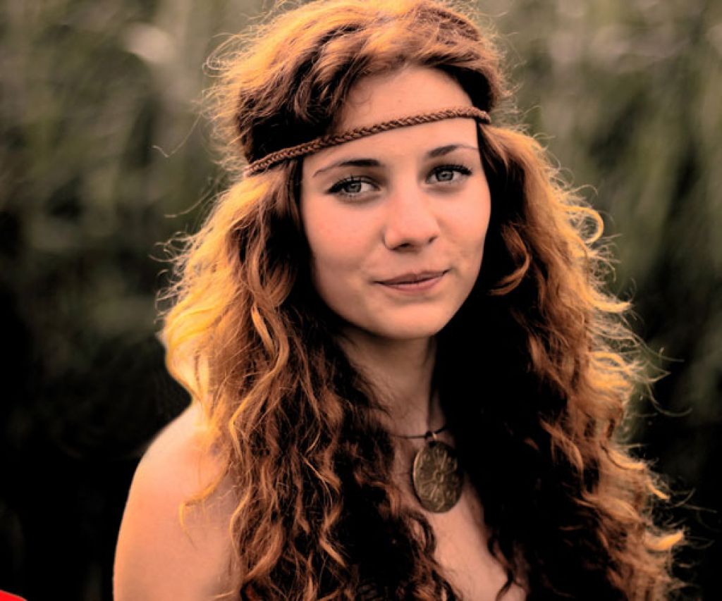 cabelo feminino estilo anos 70