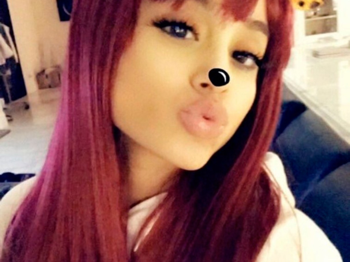 Rotina Essencial: Cuidados para Manter a Cor Vibrante do Seu Cabelo Vermelho Longo