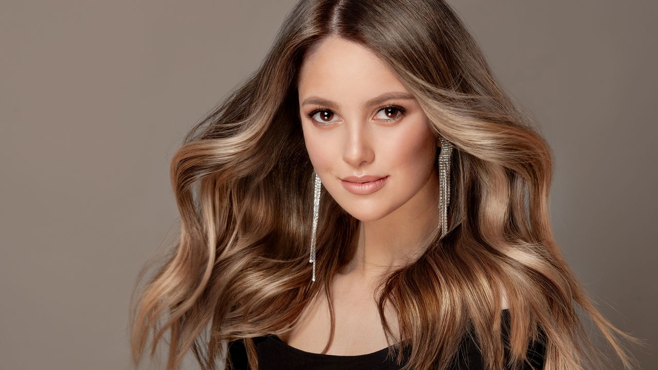 ideias de luzes para cabelo liso 2025