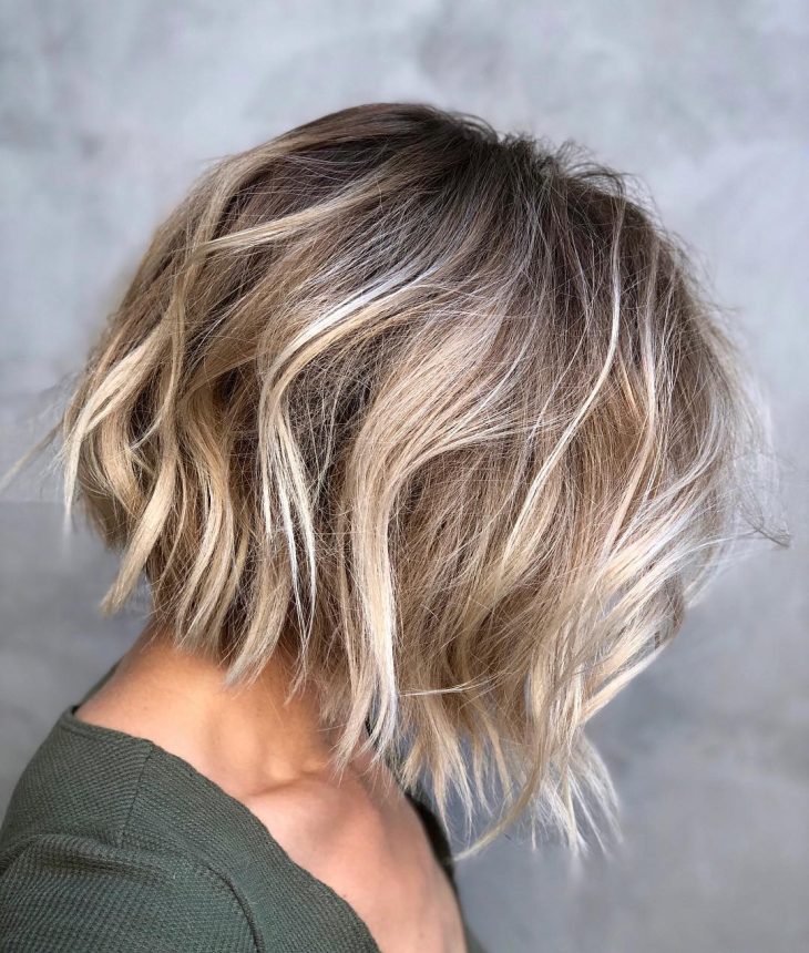 Loiro Manteiga ou Loiro Mel: Desvendando os Tons em Alta para 2025