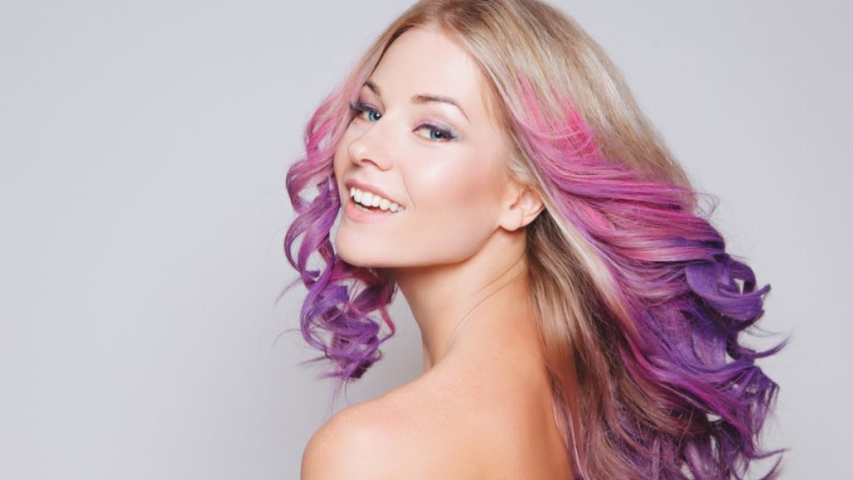 erros comuns ao pintar cabelo colorido em casa