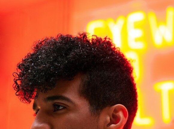 Guia Completo dos Tipos de Curvatura de Cabelo Masculino