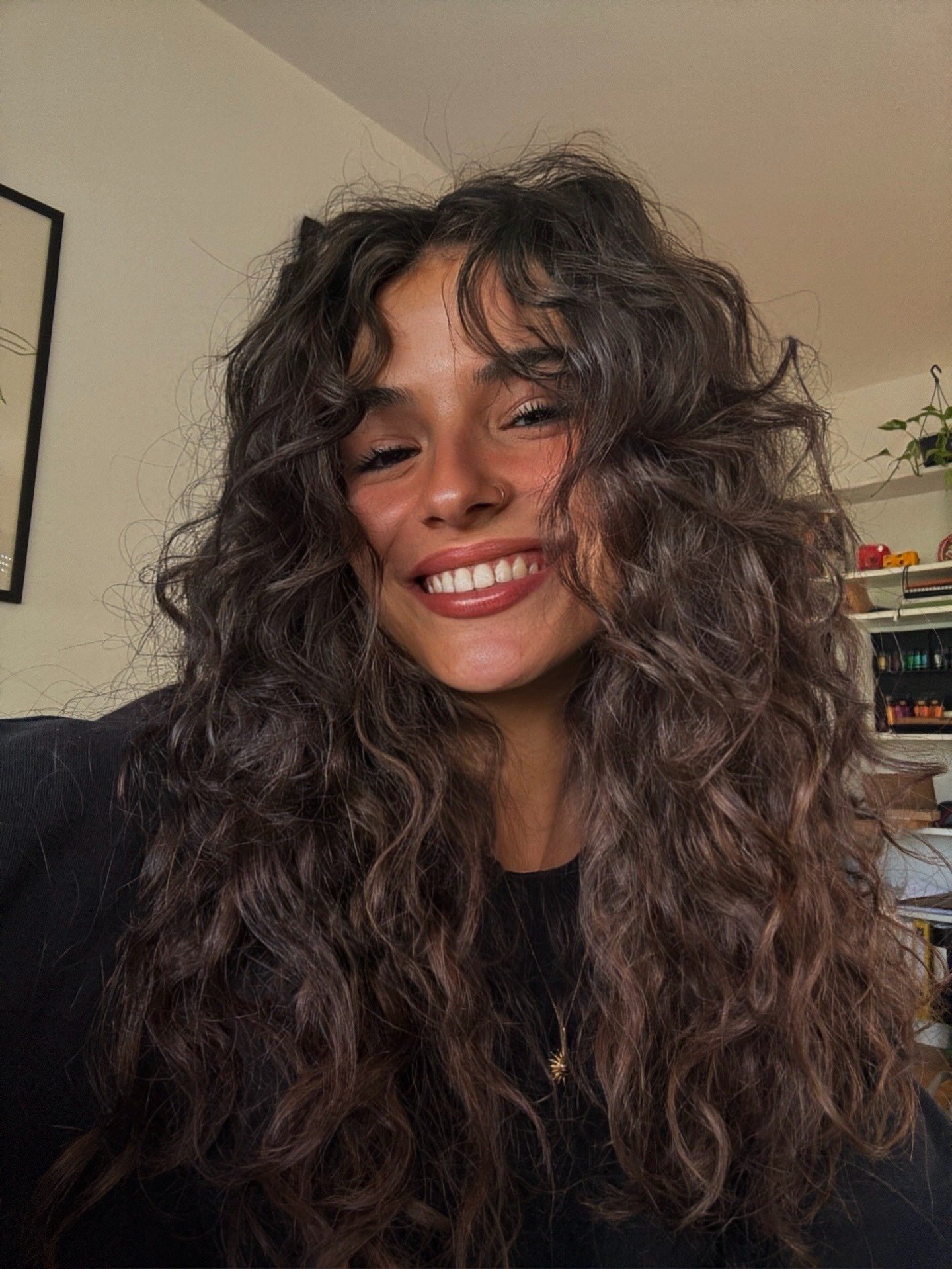 Rotina de Cuidados para Cabelo Ondulado 2B: Hidratação, Nutrição e Reconstrução