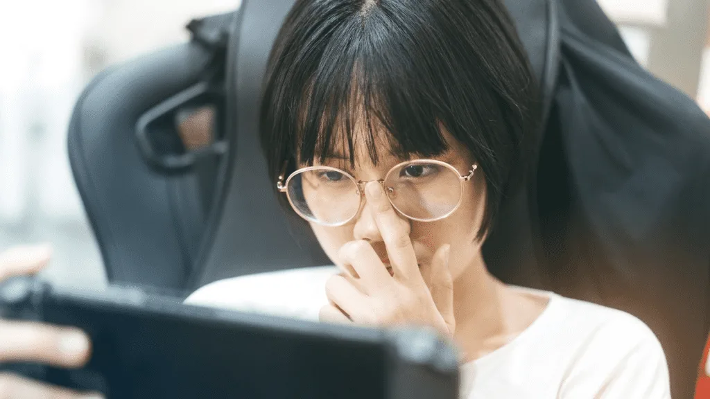 Cortes de Cabelo Masculinos Inspirados em Anime: Do Espetado ao Moderno