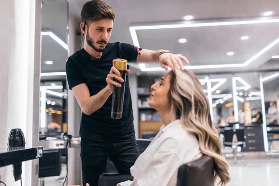 Mechas e Coloração: Os Melhores Cabeleireiros Especializados em Técnicas Avançadas