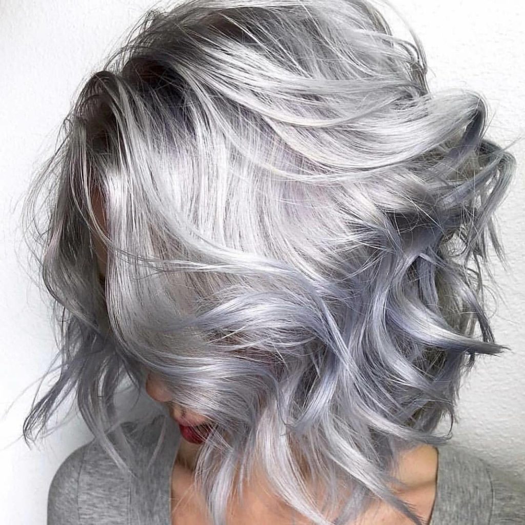 cabelo platinado acinzentado ou perolado qual escolher