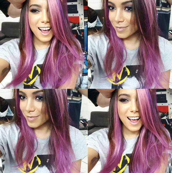 cabelo rosa e roxo