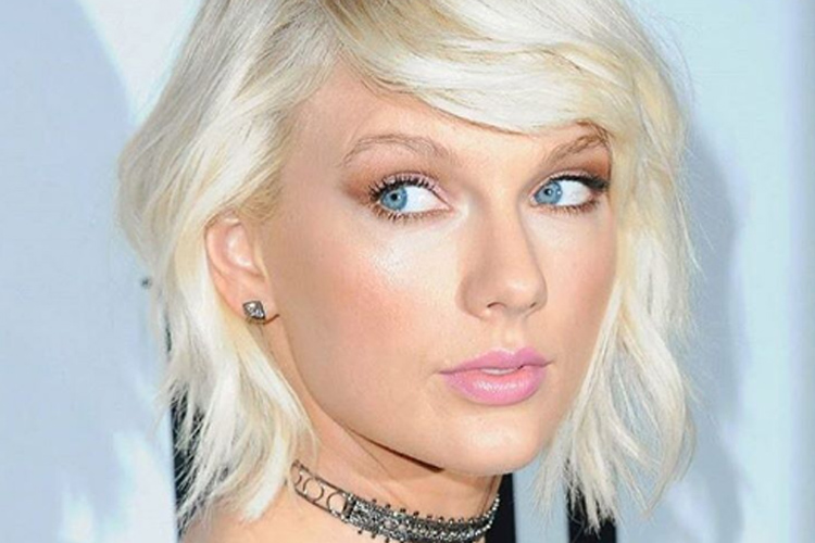 cabelo taylor swift curto