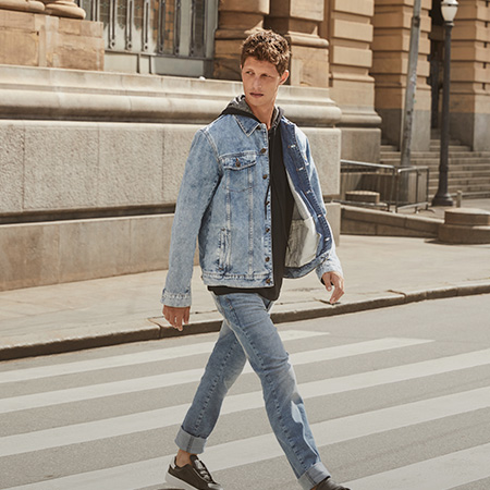 Calça jeans clara masculina slim fit
