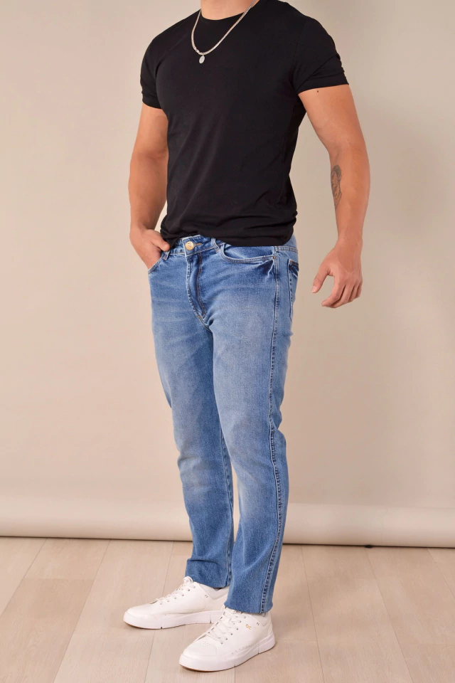 Calça jeans clara masculina slim fit