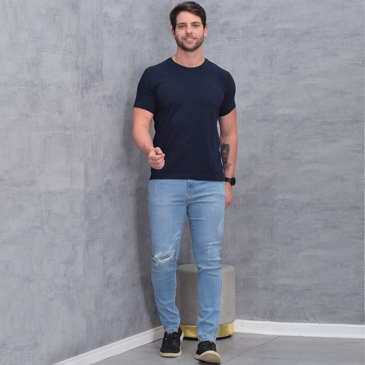 Calça jeans clara masculina reta