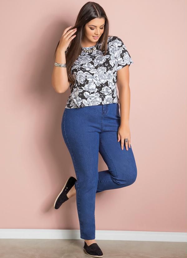 calça jeans plus size preta cintura alta