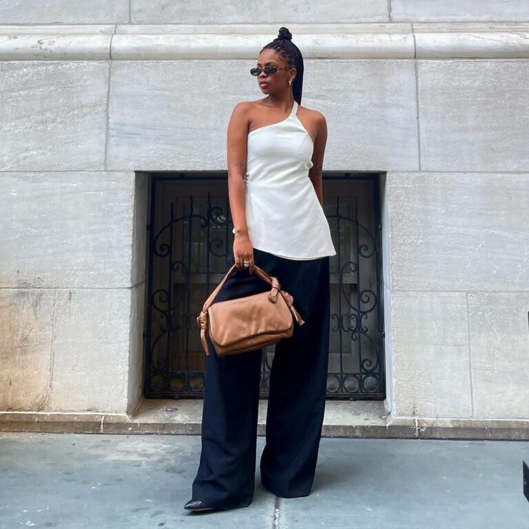 Calça pantalona preta em viscose