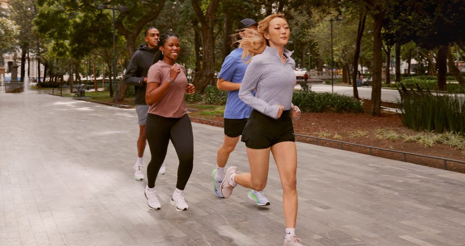 5 ideias de títulos:
1. Caminhada vs. Corrida: Qual a Melhor para Emagrecer?
2. Os Impactos da Corrida e da Caminhada no Corpo: Entenda as Diferenças
3. Guia Completo: Como Escolher Entre Caminhar e Correr para Seus Objetivos
4. Benefícios da Caminhada: Mais do que Apenas um Exercício Leve
5. Corrida para Iniciantes: Dicas Essenciais para Começar com Segurança