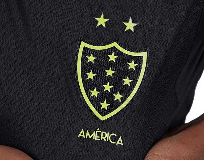 Guia Completo: Como Identificar Roupas Esportivas Feitas de PET Reciclado