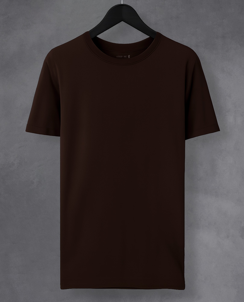 camiseta marrom manga longa