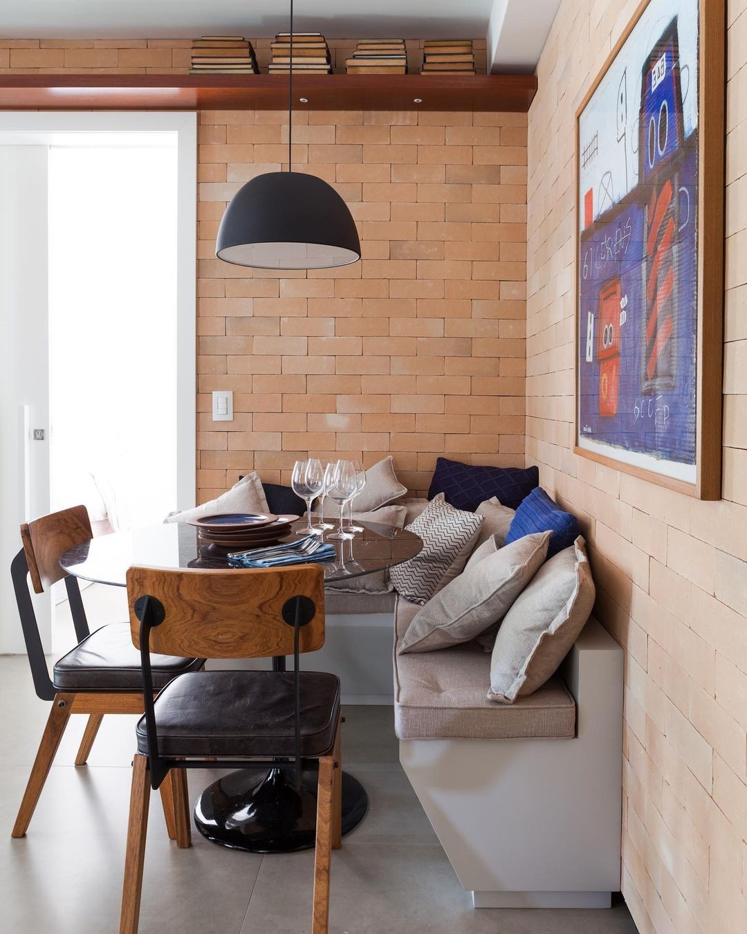 Canto Alemão: A Solução Perfeita para Otimizar Espaços Pequenos