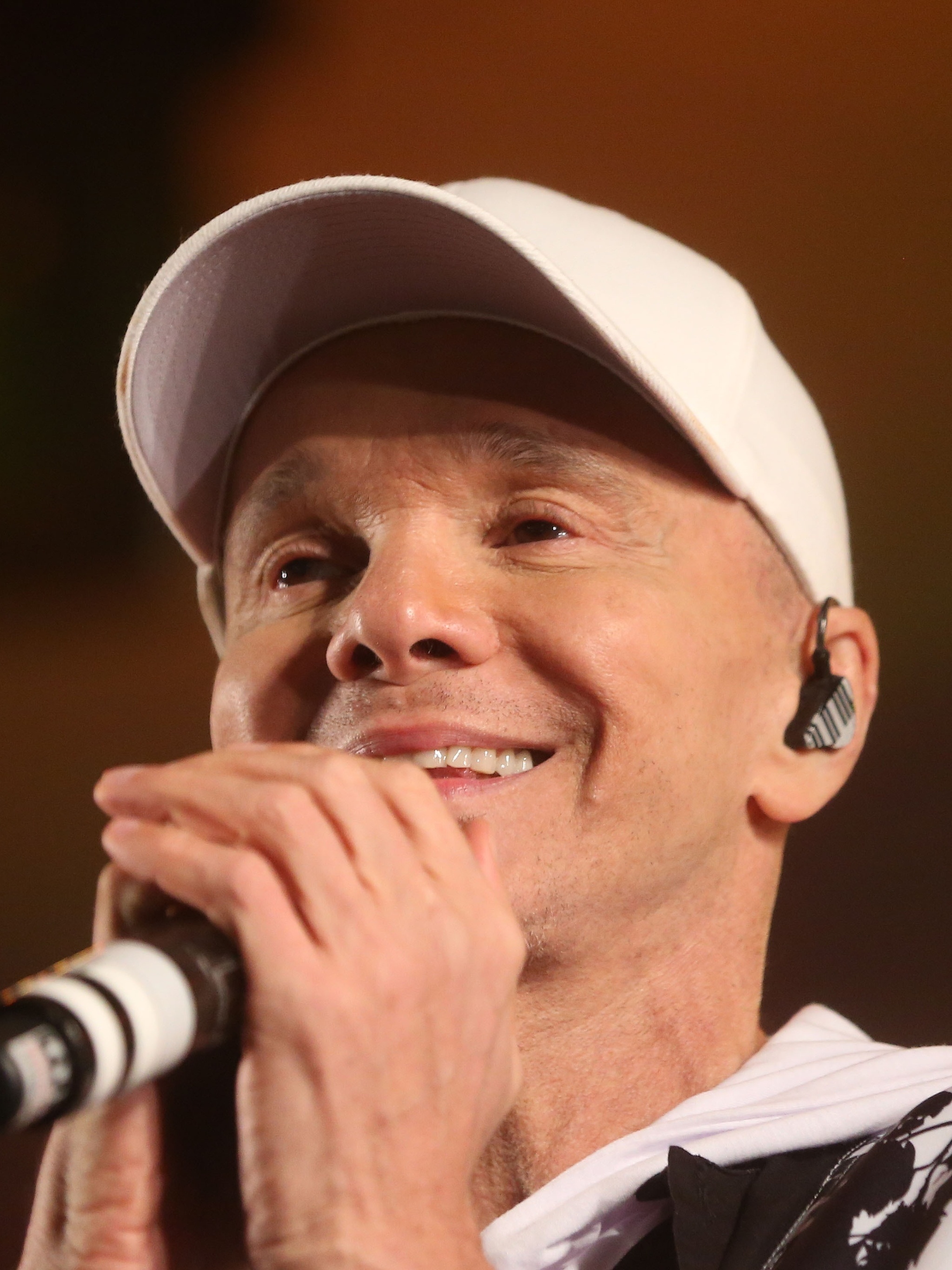 Linfoma e Recuperação: A Batalha de Netinho do Axé pela Saúde