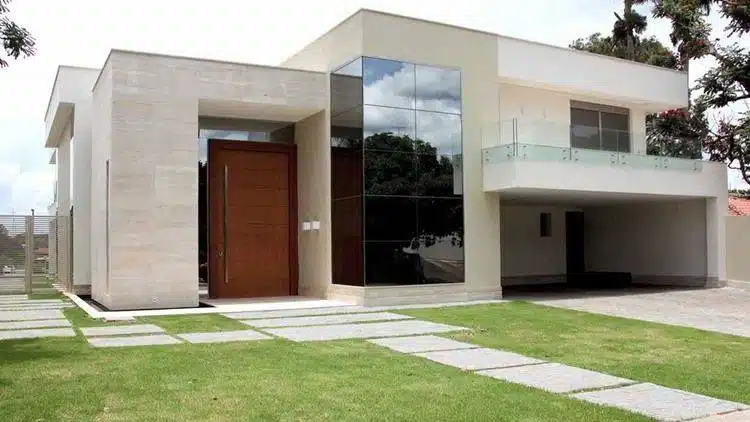 fachada casa caixote com garagem
