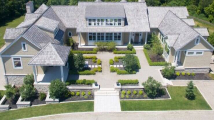 1. As Mansões de Justin Bieber: Um Tour Pelas Propriedades de Luxo
2. De Beverly Hills ao Deserto: A Evolução Imobiliária de Justin Bieber
3. Detalhes Exclusivos: Conheça o Interior das Casas de Justin Bieber
4. Investimento Imobiliário de Celebridades: O Portfólio de Justin Bieber
5. Onde Vivem as Estrelas: A Mansão de Justin Bieber em Beverly Park