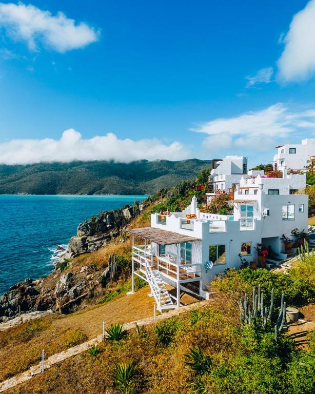 cores claras e azuis em casas