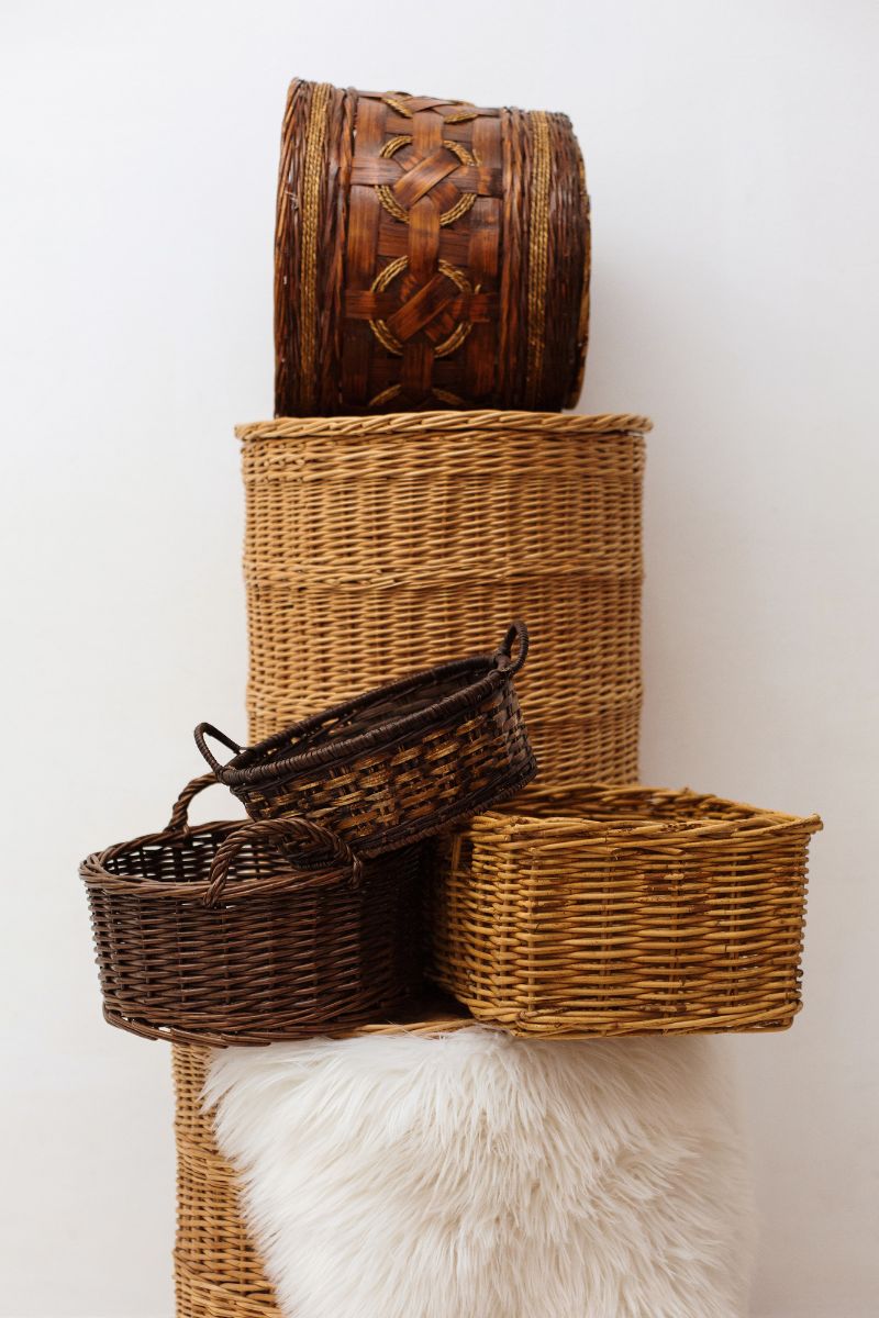 Onde comprar cestos de vime baratos e de qualidade